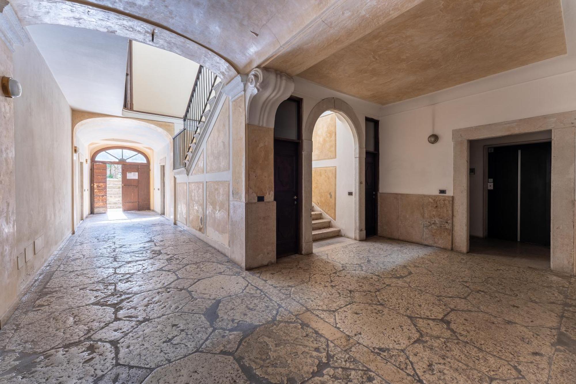 Апартаменты Casa Preziosa - Сало Экстерьер фото